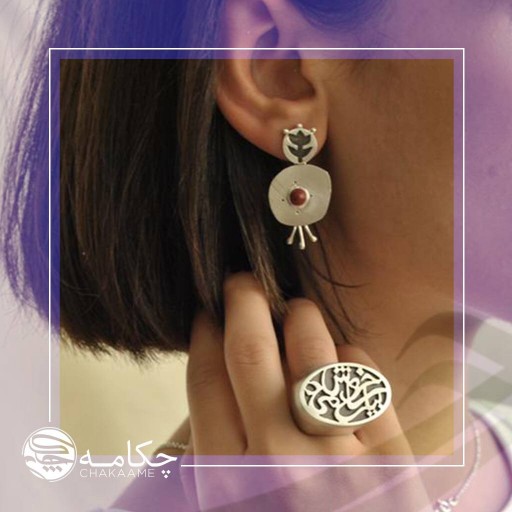 گوشواره طرح چشم لاله