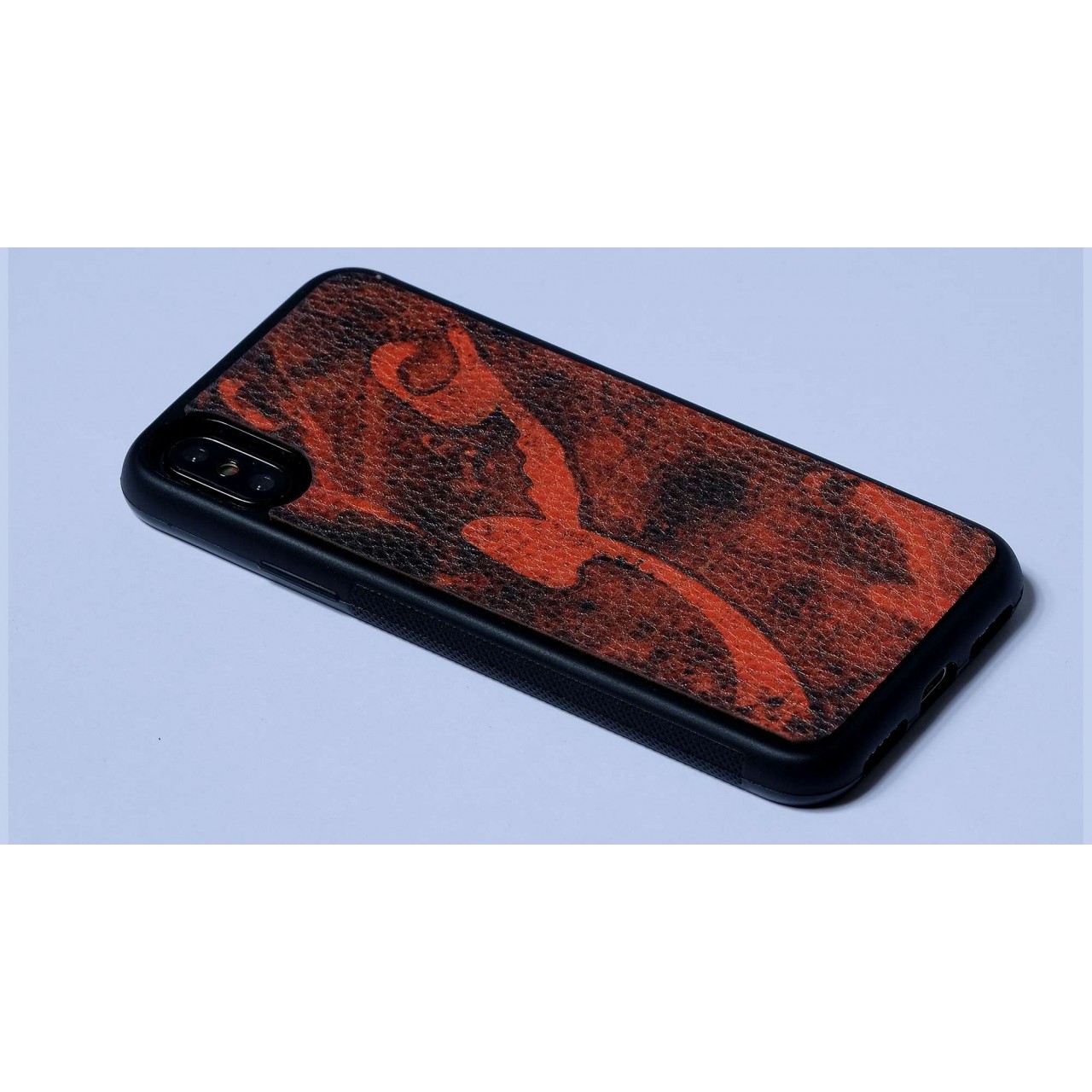 قاب موبایل چرم - طرح عشق قاب موبایل چرم - طرح عشق